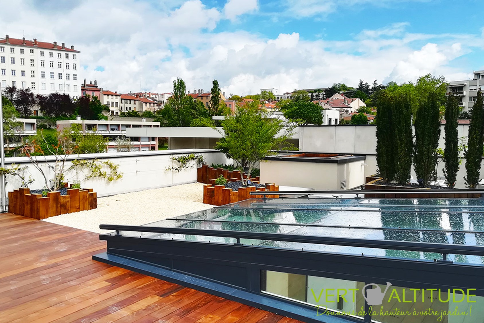 Solarium sur un rooftop à Lyon - Vert Altitude Paysagiste